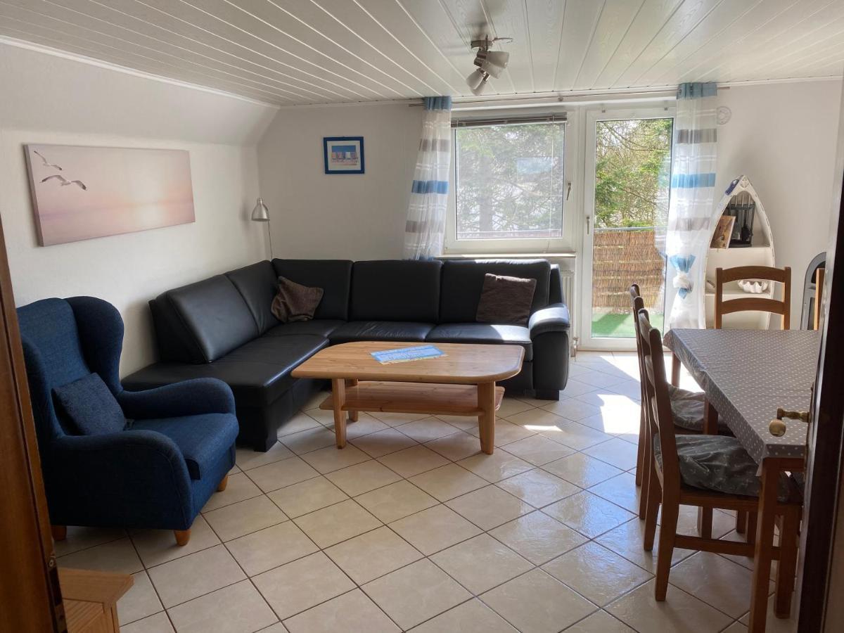 Ostsee-Ferienwohnung-Nautikuss Wangels Buitenkant foto