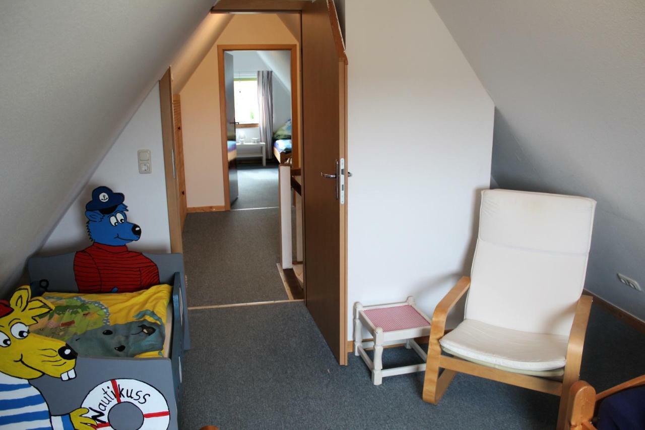 Ostsee-Ferienwohnung-Nautikuss Wangels Buitenkant foto